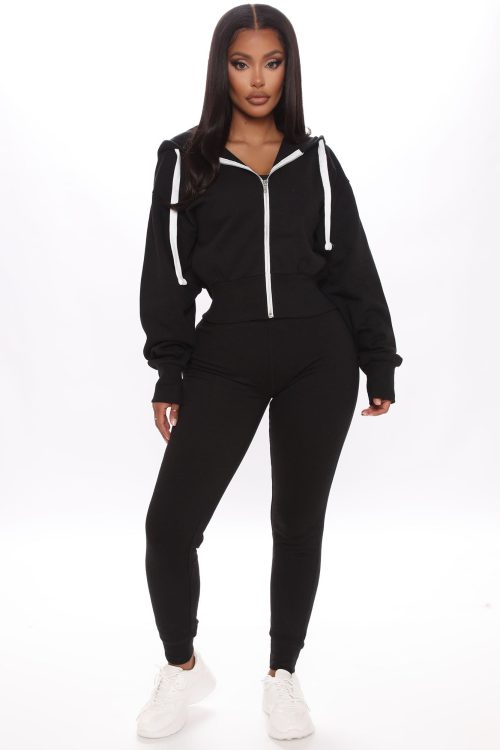 Chill Mode Hoodie And Jogger Set – Black