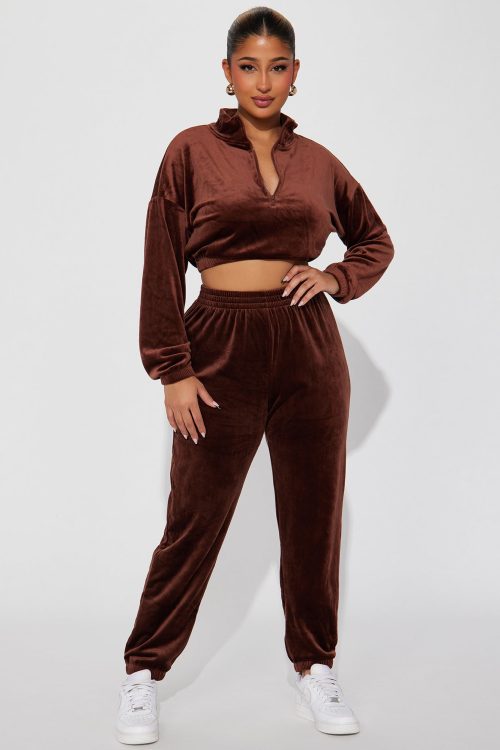 Soft Side Velour Jogger Set – Brown